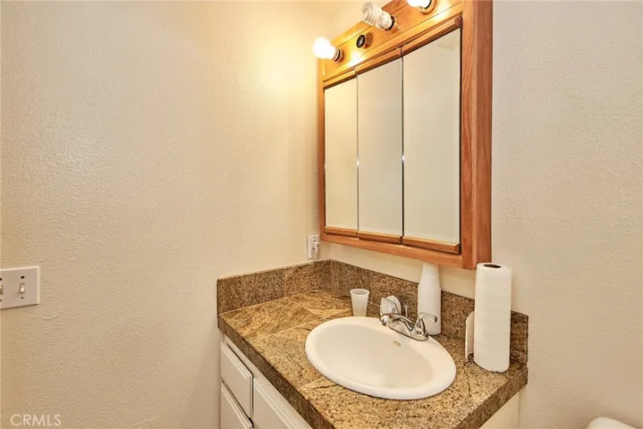 1543 Monterey Road 24g M2, Seal Beach, California 90740