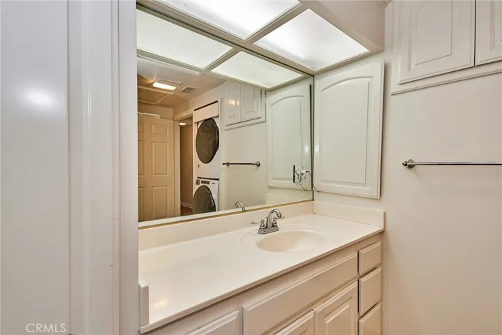 1543 Monterey Road 24g M2, Seal Beach, California 90740