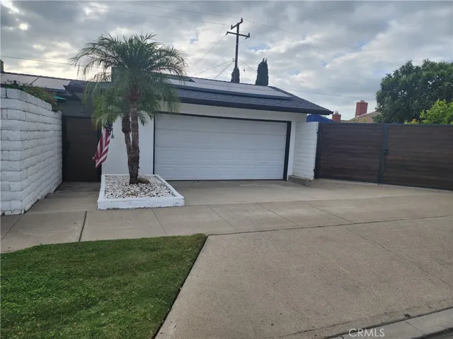 3929 E Palm Avenue, Orange, California 92869