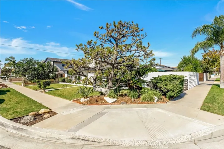 3929 E Palm Avenue, Orange, California 92869