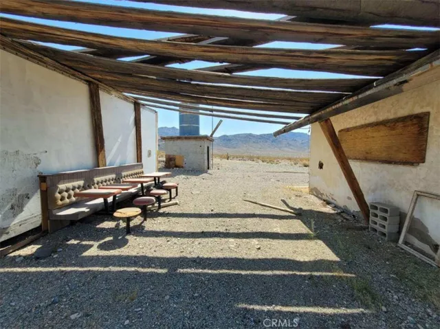43 Saturn Road, Lucerne Valley, California 92356