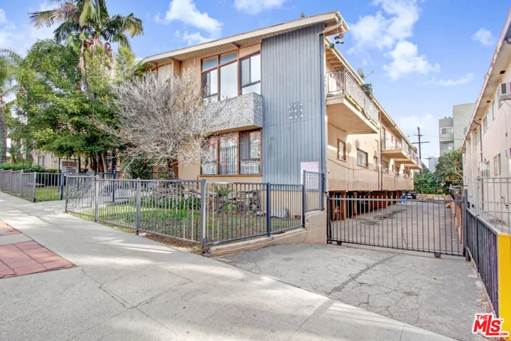 1770 El Cerrito Place, Los Angeles, California 90028