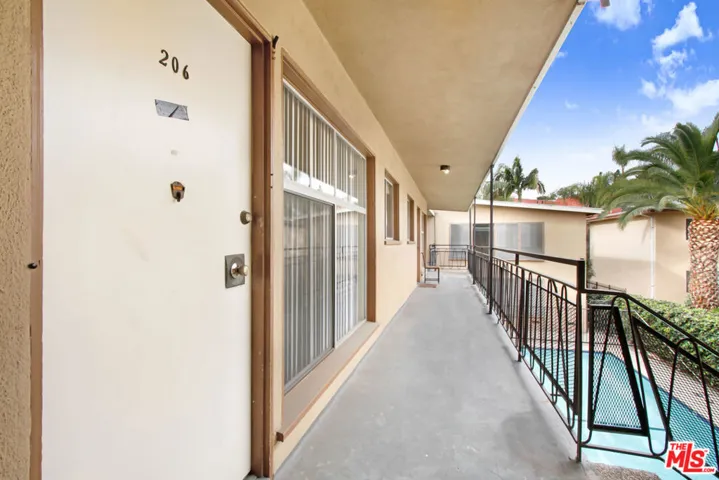 1770 El Cerrito Place, Los Angeles, California 90028