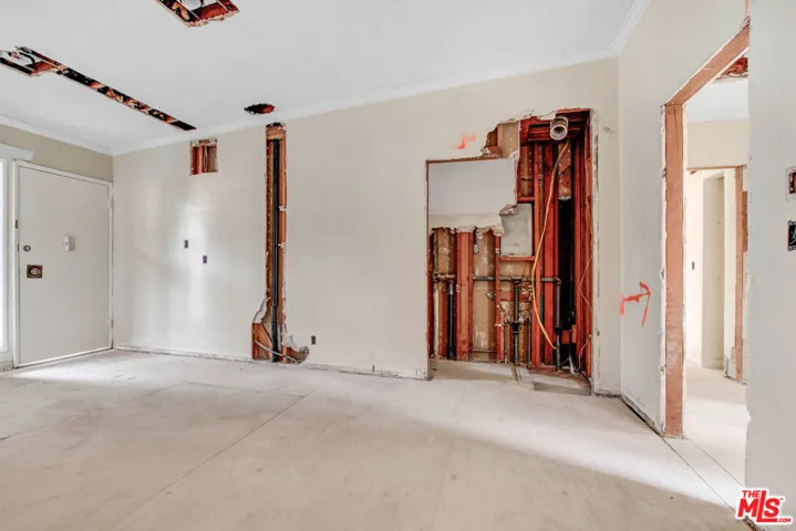 1770 El Cerrito Place, Los Angeles, California 90028