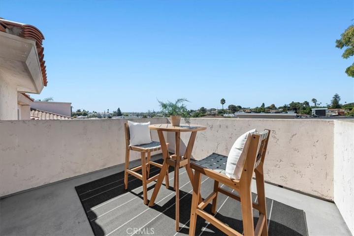 Upstairs deck with views of Palos Verdes