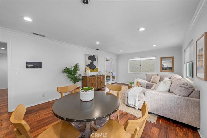 1913 Ruhland Avenue Unit B, Redondo Beach, California 90278