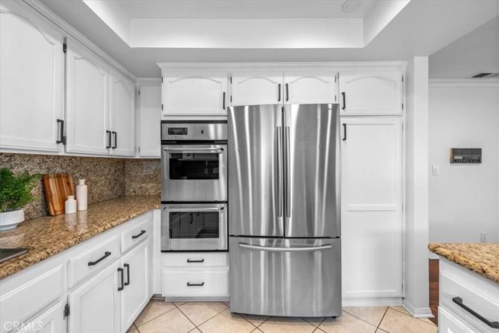 1913 Ruhland Avenue Unit B, Redondo Beach, California 90278