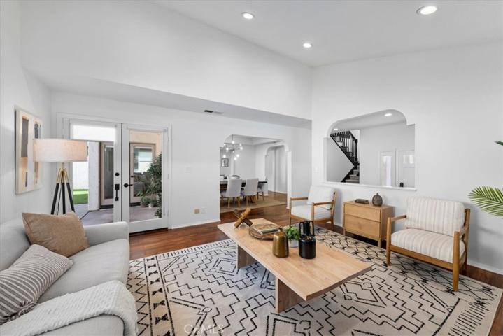 Living room.