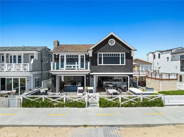 1217 E Balboa Boulevard, Newport Beach, California 92661