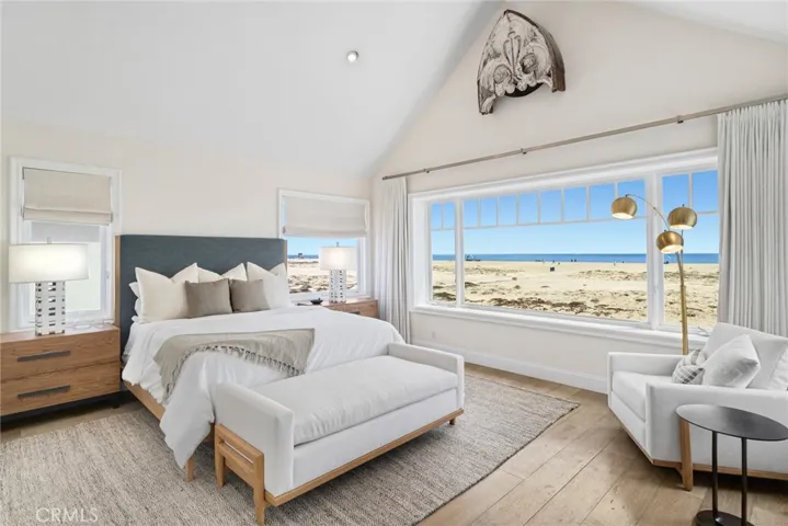 1217 E Balboa Boulevard, Newport Beach, California 92661