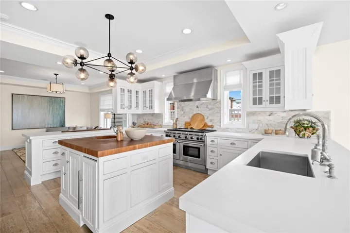 1217 E Balboa Boulevard, Newport Beach, California 92661