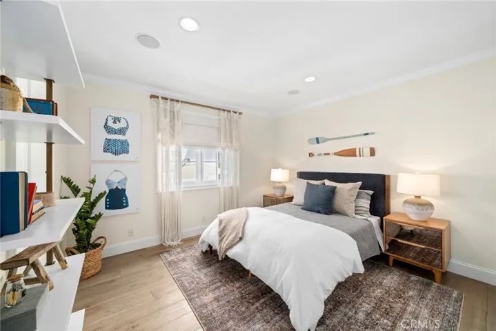 1217 E Balboa Boulevard, Newport Beach, California 92661