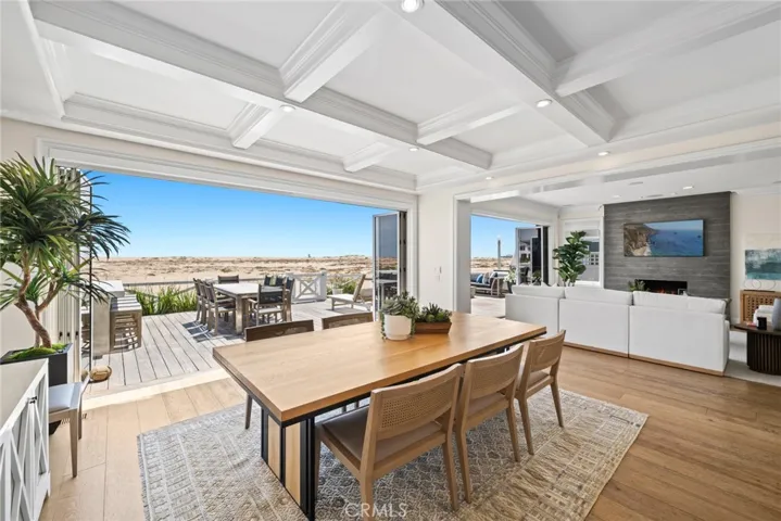 1217 E Balboa Boulevard, Newport Beach, California 92661