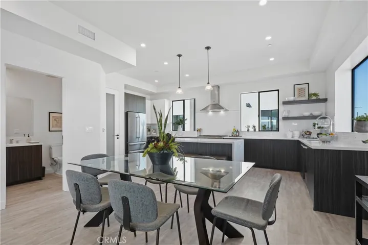 15317 W Lemay, Van Nuys, California 91411