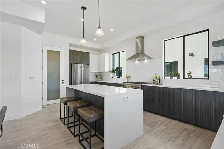 15317 W Lemay, Van Nuys, California 91411