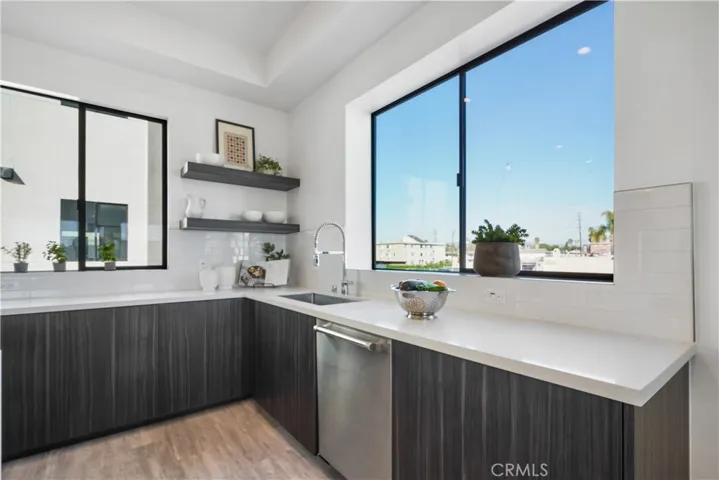 15317 W Lemay, Van Nuys, California 91411