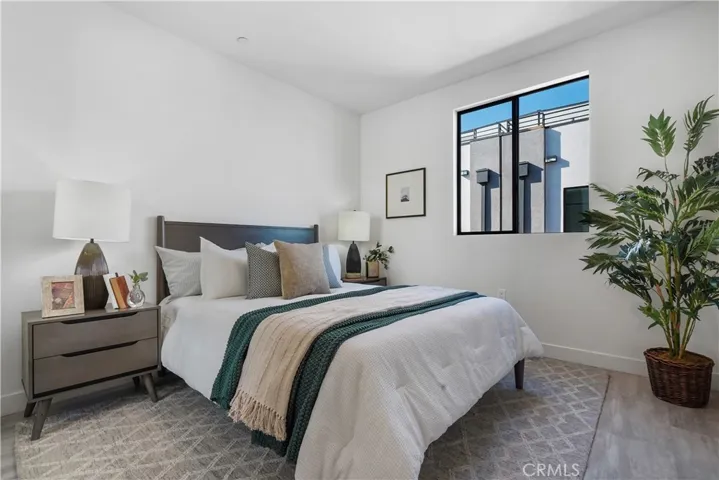 15317 W Lemay, Van Nuys, California 91411