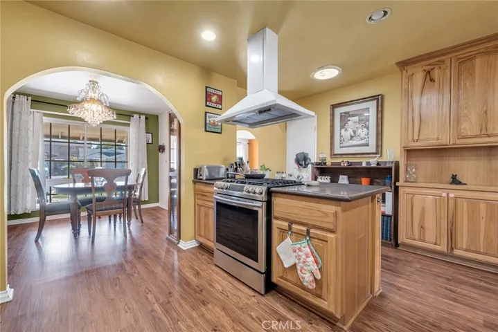 19607 Delight Street, Canyon Country, California 91351