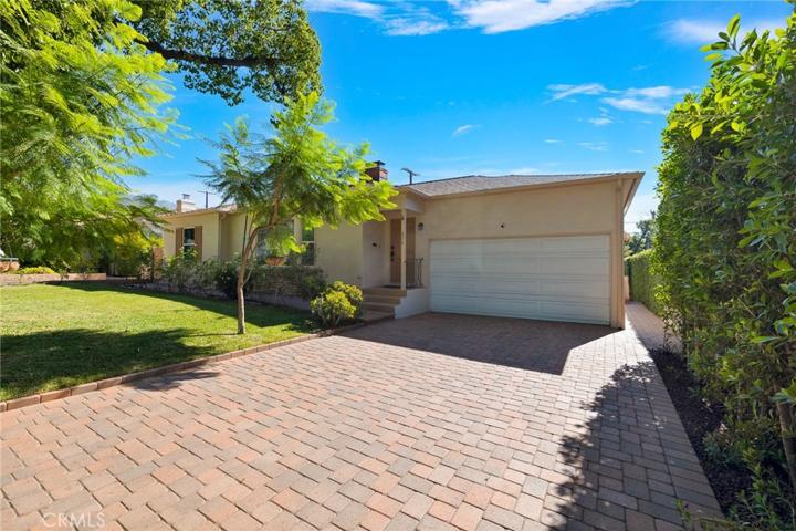 606 Roselli Street, Burbank, California 91501
