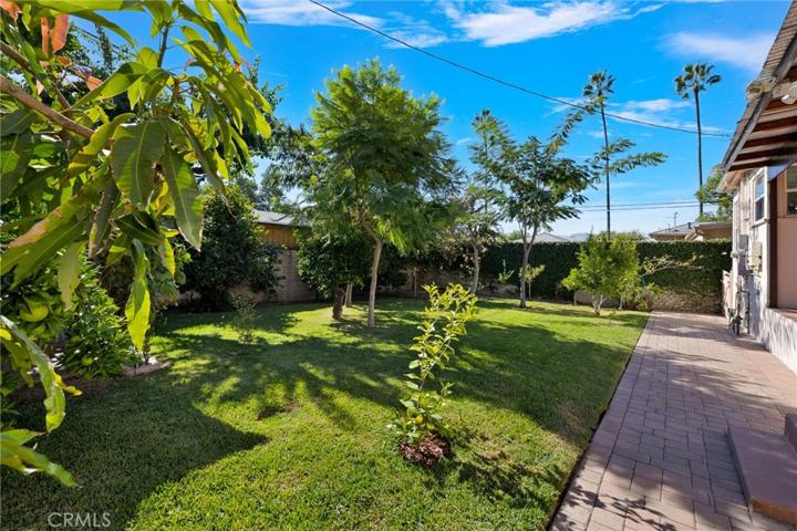 606 Roselli Street, Burbank, California 91501