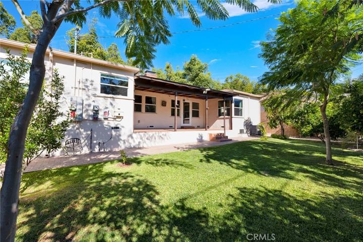 606 Roselli Street, Burbank, California 91501