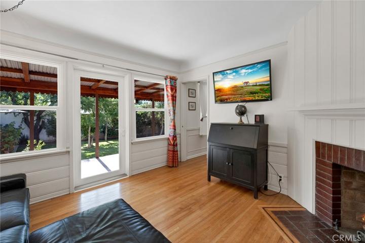606 Roselli Street, Burbank, California 91501