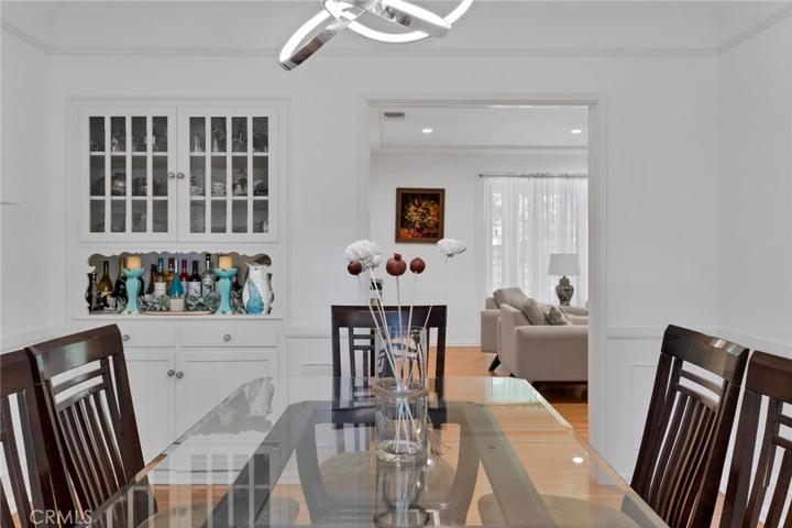 606 Roselli Street, Burbank, California 91501