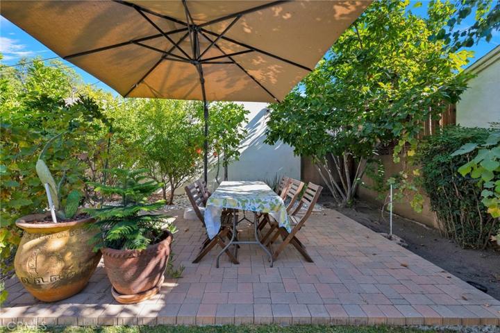 606 Roselli Street, Burbank, California 91501