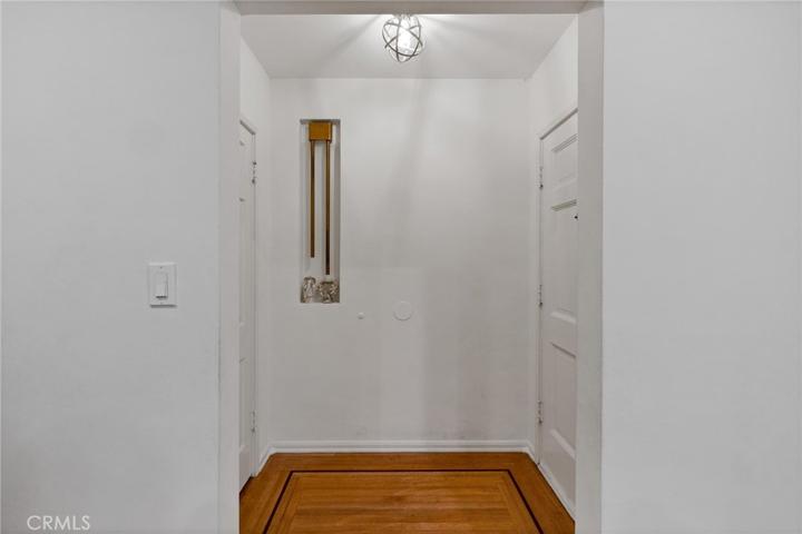 606 Roselli Street, Burbank, California 91501