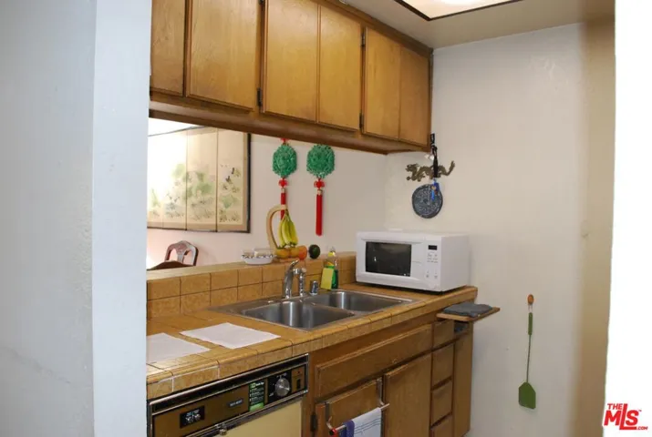 14310 Alburtis Avenue, Norwalk, California 90650