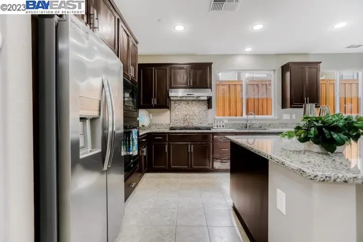 3014 Tampico Dr, Pittsburg, California 94565