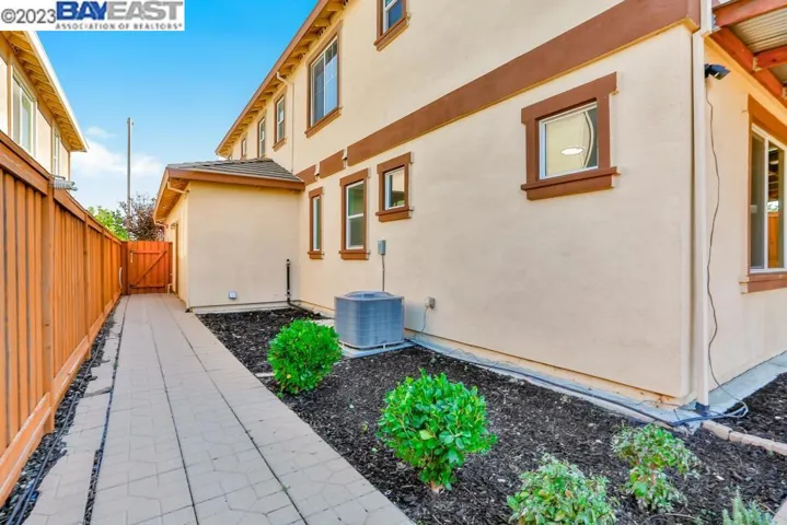 3014 Tampico Dr, Pittsburg, California 94565
