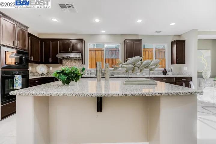 3014 Tampico Dr, Pittsburg, California 94565