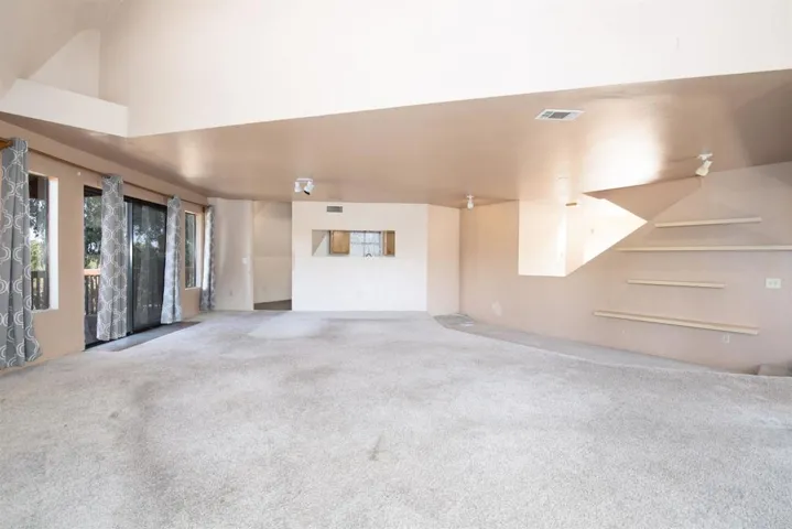 15810 Rosemont Lane, Ramona, California 92065