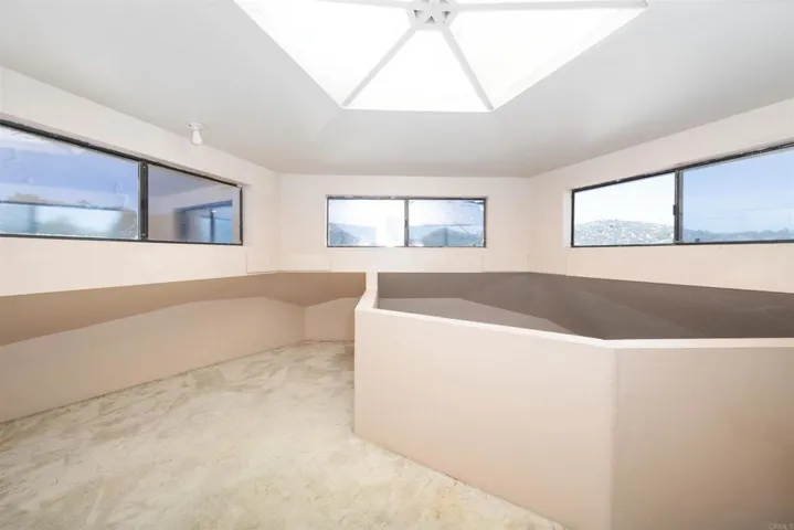 15810 Rosemont Lane, Ramona, California 92065