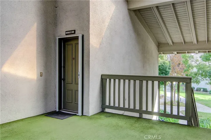 8566 Van Ness Court 22e, Huntington Beach, California 92646