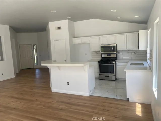 44457 Ranchwood Avenue, Lancaster, California 93536