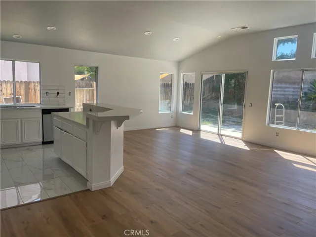 44457 Ranchwood Avenue, Lancaster, California 93536