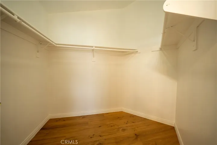 Walk in closet