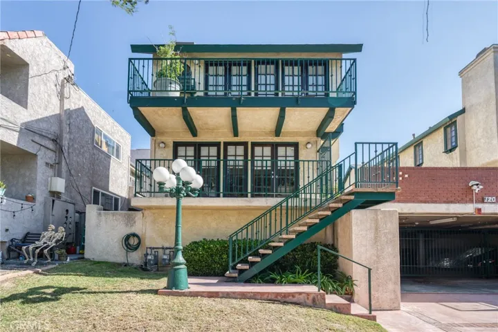 120 S Lucia Avenue Unit D, Redondo Beach, California 90277