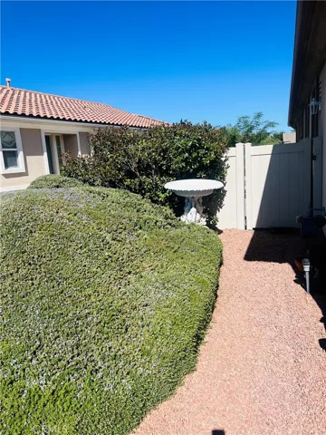 19690 Lucaya Court, Apple Valley, California 92308