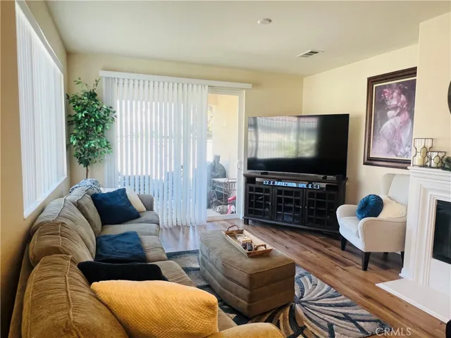19690 Lucaya Court, Apple Valley, California 92308