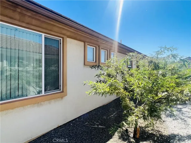 19690 Lucaya Court, Apple Valley, California 92308
