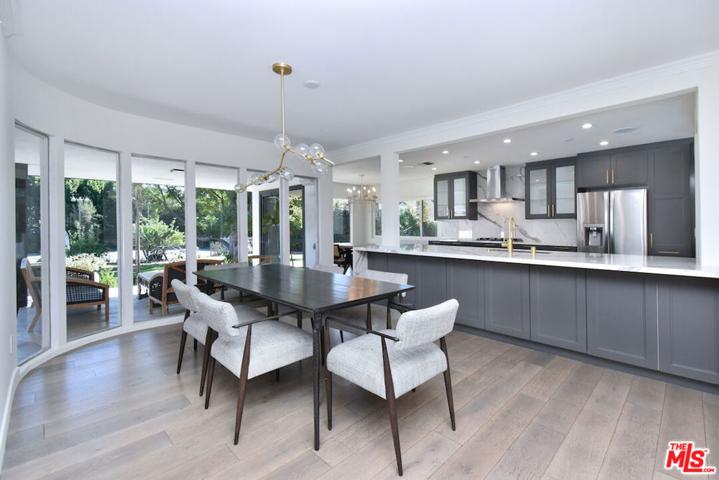 4678 White Oak Avenue, Encino, California 91316