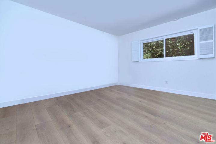 4678 White Oak Avenue, Encino, California 91316
