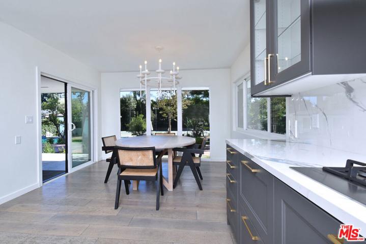 4678 White Oak Avenue, Encino, California 91316