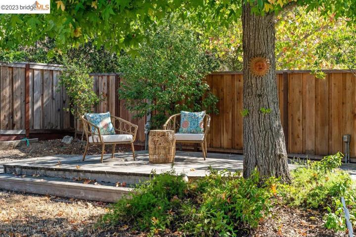 7 Snowdrift Ct, Richmond, California 94803