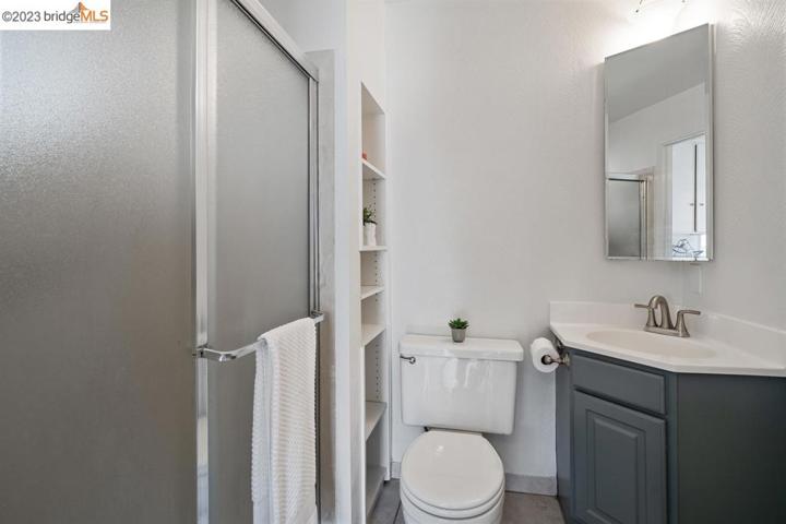 7 Snowdrift Ct, Richmond, California 94803