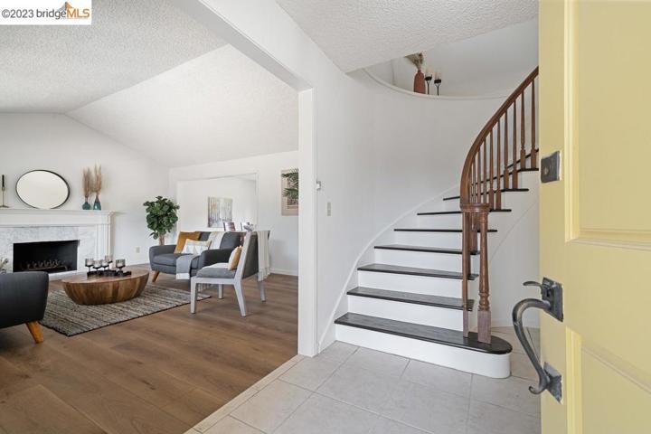 7 Snowdrift Ct, Richmond, California 94803