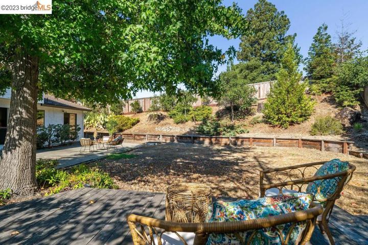 7 Snowdrift Ct, Richmond, California 94803